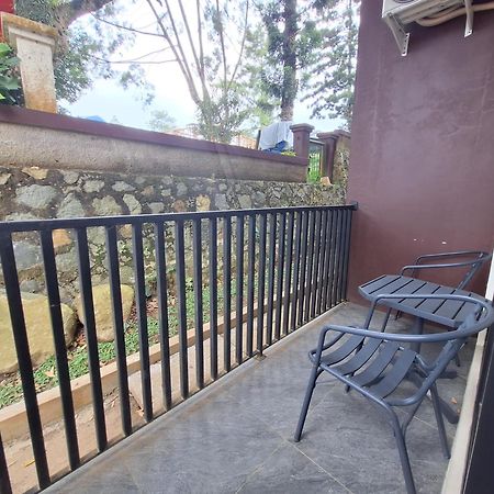 Urbanview Hotel Inkoppabri Cisarua Puncak Экстерьер фото