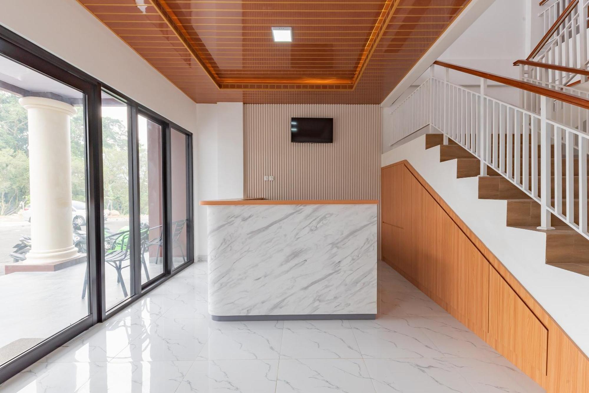 Urbanview Hotel Inkoppabri Cisarua Puncak Экстерьер фото