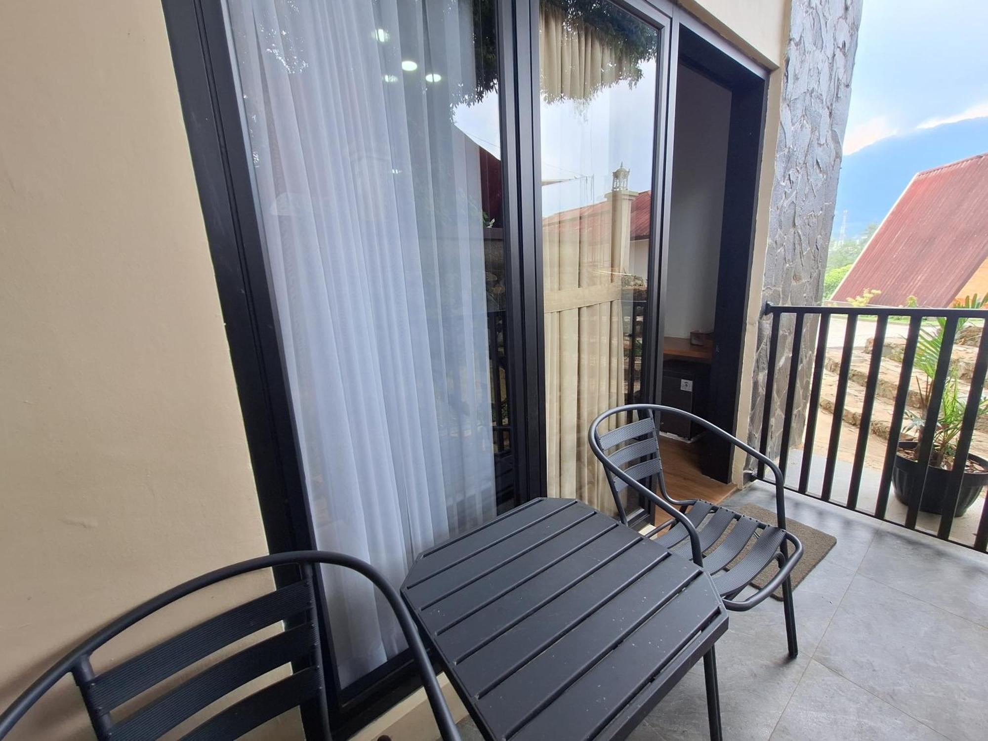 Urbanview Hotel Inkoppabri Cisarua Puncak Экстерьер фото